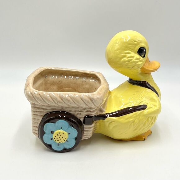 Vintage Ceramic Planter Yellow Duck Pulling Wicker Cart Blue Flower Daisy Wheels - Picture 3 of 11